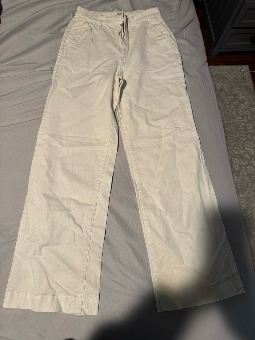 Women’s Cream Wide-Leg Jeans